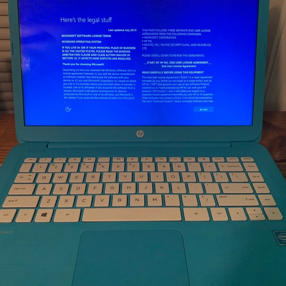 Hp Laptop Aqua.In great condition no scratches or bugs.